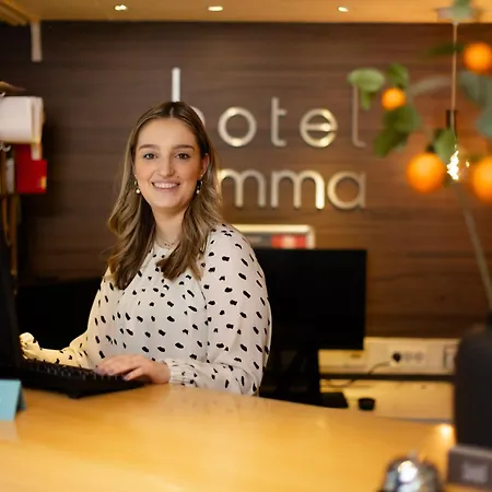 Hotel Emma 3*