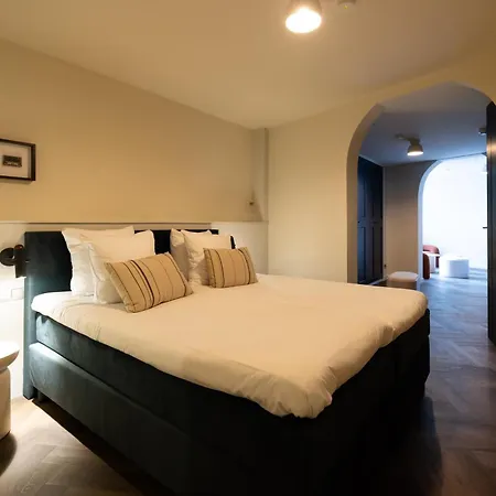 Emma Hotel 3*