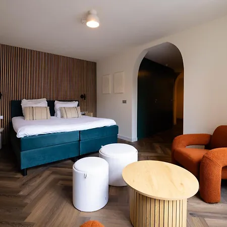 Hotel Emma 3*